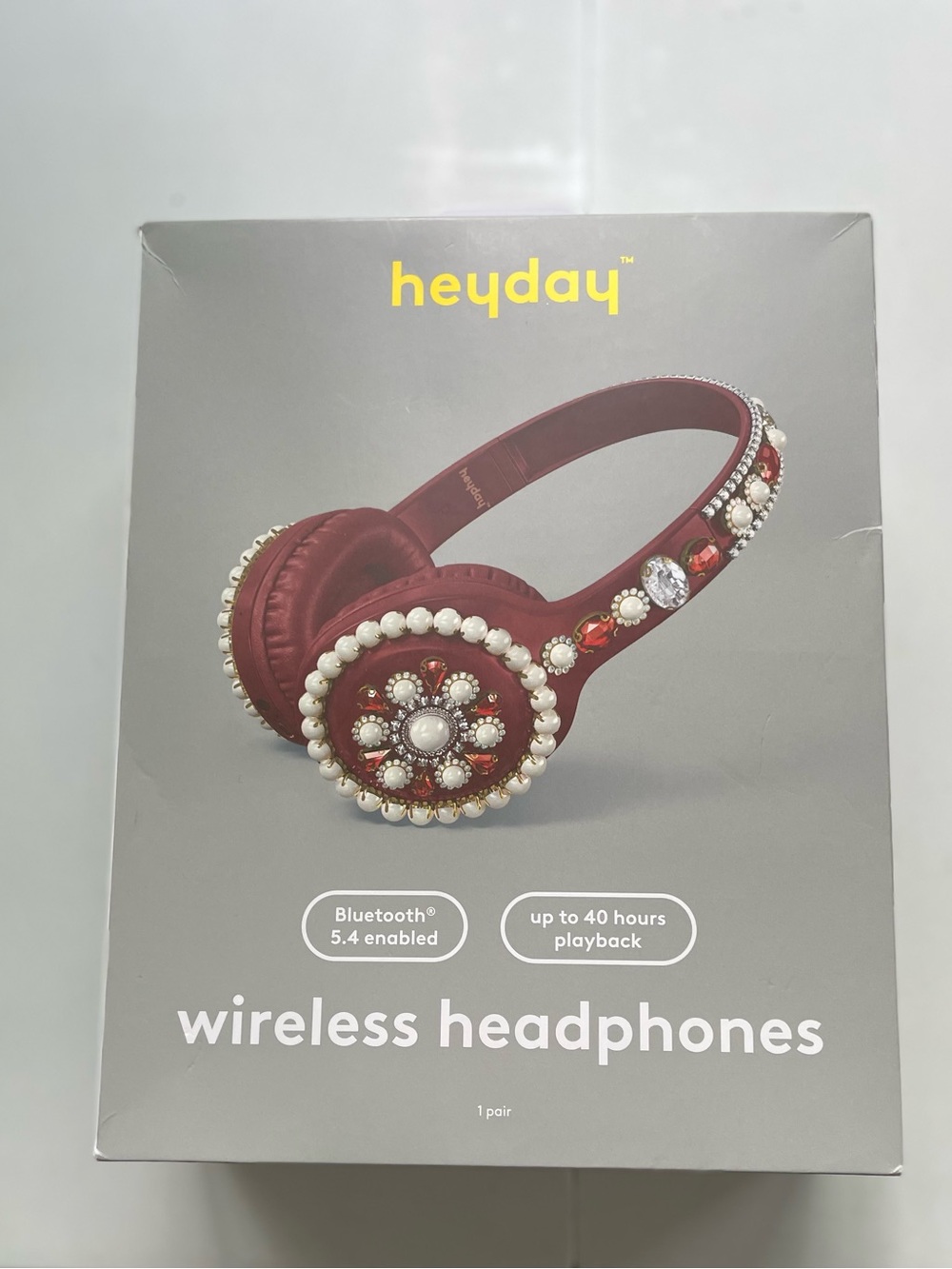 heyday Wireless Headphones in Red with Decorative Pearls